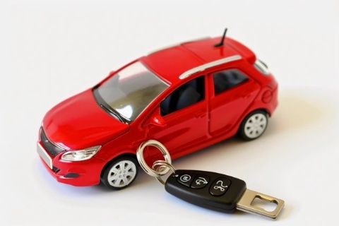 常見的汽車誤解解析:懸掛、驅動方式、安全性的認識誤區