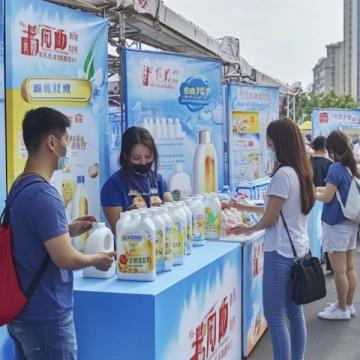趙一鳴零食風(fēng)靡東莞背后:高倒閉率與經(jīng)營(yíng)困境分析