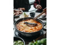 貴州特色美食：酸辣鮮香與民族風(fēng)情交融的味覺(jué)盛宴