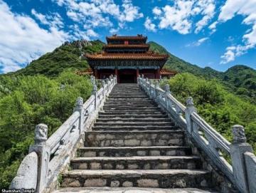 探秘福建平潭：石牌洋、藍眼淚與海壇古城風情之旅