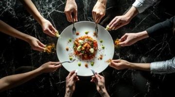 融合美食與粉絲福利：一場(chǎng)味蕾與互動(dòng)的盛宴