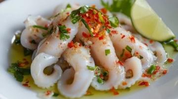 一人食的美味享受:墨魚片小炒
