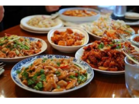 揭秘奧克蘭華人社區的‘倒霉路’：歷史、名字由來與美食音樂之旅