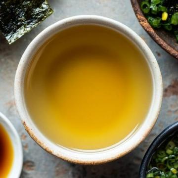 10分鐘速成早餐:洋哥家常疙瘩湯做法詳解