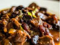 燉牛肉的5大秘訣：讓肉質(zhì)鮮嫩、湯汁濃郁的秘密技巧