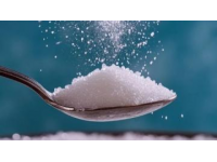 揭秘不顯眼的高糖食物：警惕夏季解渴佳品背后的糖分陷阱