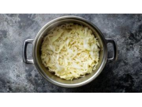 家常白菜豆腐三鮮湯：簡單營養，老少皆宜的暖心美食