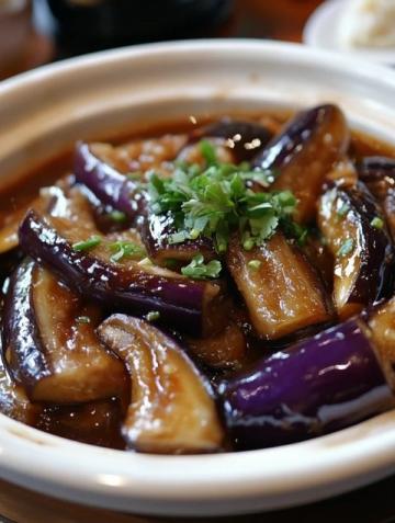 昆明金菊路的隱藏美食：山珍烤味紅燜菌探店體驗(yàn)
