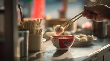 清遠(yuǎn)連州水角正宗之選:小市城南市場(chǎng)背后那家早餐店