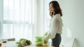 女子試吃泡椒后腹痛索賠超市:不是我賣的也要賠