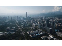 今天到嘉綠辦事，路過剛來杭時工作的地方