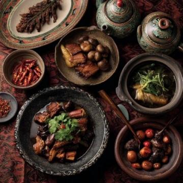 婺源美食大全：荷包紅鯉魚(yú)、粉蒸肉、糊豆腐等特產(chǎn)佳肴