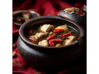 秋季美食推薦：體驗紅樓宴，王府井尋味，小一千一斤的湯品不容錯過！