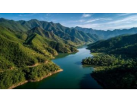 神農(nóng)架林區(qū)——四季生態(tài)秘境,集自然奇觀、人文歷史與生態(tài)美食于一體的旅游勝地。