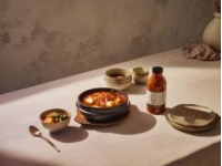 探尋韓國餐桌上的秘密——魚露調味品的文化魅力及其在美食中的應用