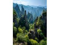 湖北10大必去旅游景點推薦，涵蓋景點特色、美食、住宿及交通方案（含地鐵/公交）