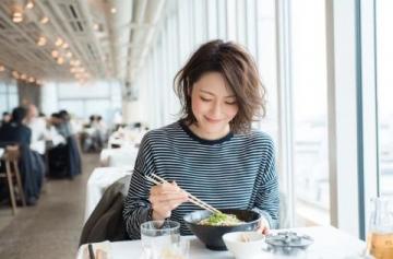 天氣好的周末，自然少不了美食的陪伴啦，選餐廳的重任又交到了我的手中