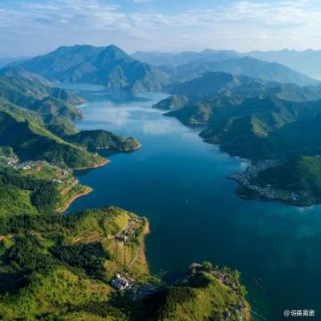 陸良白水塘一日游:自然風光與鮮美魚宴體驗