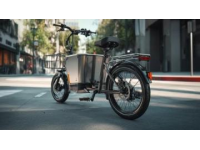 行車安全從"一燈二液三輪四油"開始——汽車保養(yǎng)全攻略