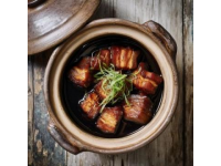 能分享你家鄉的美食嗎：鹽城八大碗之美味與文化