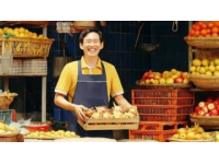 以下是為海口量身定制的美食攻略，涵蓋本地人私藏老店、網(wǎng)紅打卡地、市井小吃攤及文化