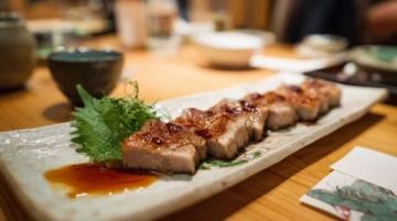 回鍋肉的絕妙風味,讓我的舌頭為之一震