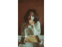 小時候爸媽把肉讓給我吃，如今他們依然舍不得享受好日子