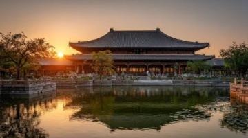 黔南小江南都勻，除了美景還有座“秦漢影視城”！秦代建筑風情濃厚
