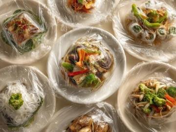 單位食堂20元盒飯引爭議：有人嫌貴有人贊好吃