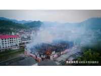 廣西德?？h都安鄉(xiāng)福記村一名確診病例的許某人，兩次行程軌跡的差別，引起網(wǎng)友們好奇