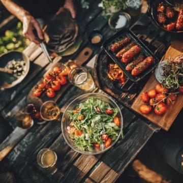 精彩戶外美食盛宴:與好友共享美味佳肴與歡樂時(shí)光