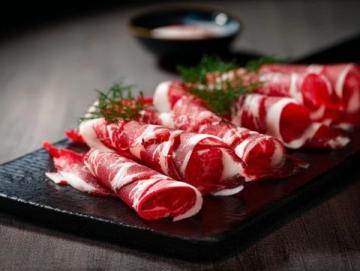 河北趙縣特色美食:趙州咸驢肉的魅力與全驢宴體驗(yàn)
