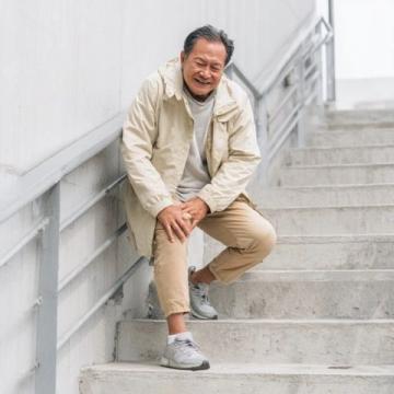 單腿站立20秒:簡單測試揭示中風風險與大腦健康關聯