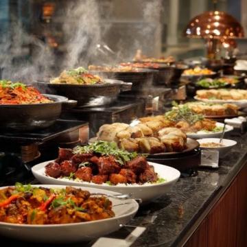 南京新街口凱賓斯基自助餐攻略：百元美食之旅！