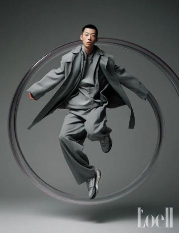 鄧為穿搭接地氣,像生活中常見的大男孩