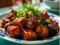 香到跺腳！這盤爆炒肥腸讓我連干兩瓶啤酒