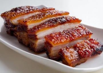用冰糖還是白糖？紅燒肉的甜蜜選擇