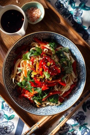 福福福壯面全素食，品味五千年農(nóng)耕智慧的美味盛宴！