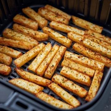 輕松駕馭空氣炸鍋:100款小吃食譜,讓你的廚房不再閑置