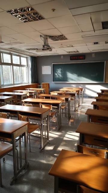 北大師資風采:課堂上的知識傳遞者
