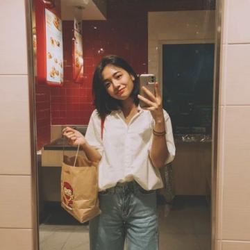 一條菜少、還貴的差評，如何讓這家5元自助快餐店逆襲成網紅？