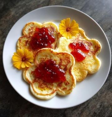 家人們誰(shuí)懂啊!一直以為醬香餅只能在早餐攤買(mǎi),結(jié)果在家用普通面粉就能復(fù)刻!
