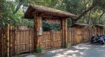第一次去禾木村要住小木屋,晴天體驗更佳