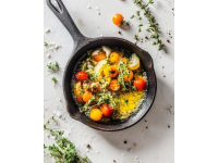 春天野菜怎么吃？教你簡單又營養(yǎng)的薺菜炒雞蛋做法