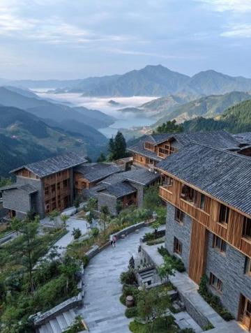 麗江金茂凱悅臻選酒店：毗鄰三江并流、玉龍雪山美景，盡享納西風情與現代設計融合之旅