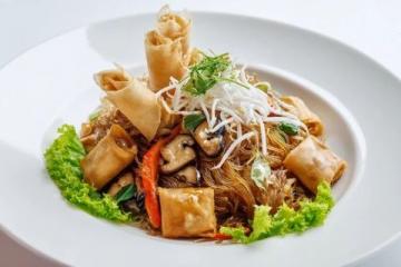 威南 Bandar Cas的瑞瓦法拉面館特色推薦