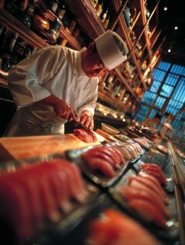 探訪日本鰻魚之神金本兼次郎：極致料理藝術與美味傳奇