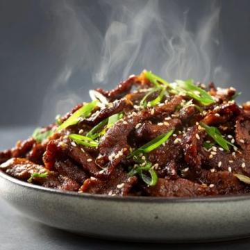 10分鐘速成！洋蔥炒肉家常快手菜，鮮香開胃又下飯