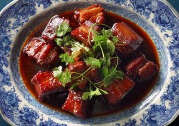 濟南之行":最后嘗到名不虛傳的濟南把子肉