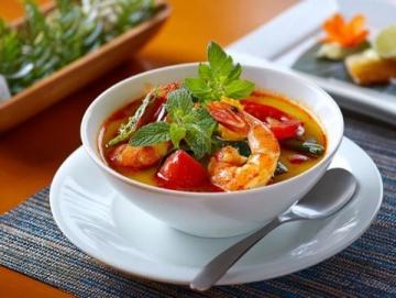 如何在家自制美味肉丁胡辣湯：色澤誘人、湯稠料足